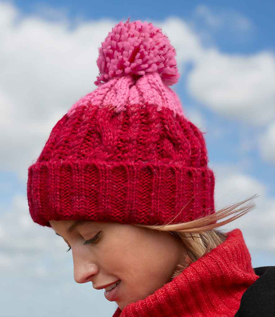 Beechfield Apres Beanie | Classic Red/True Pink