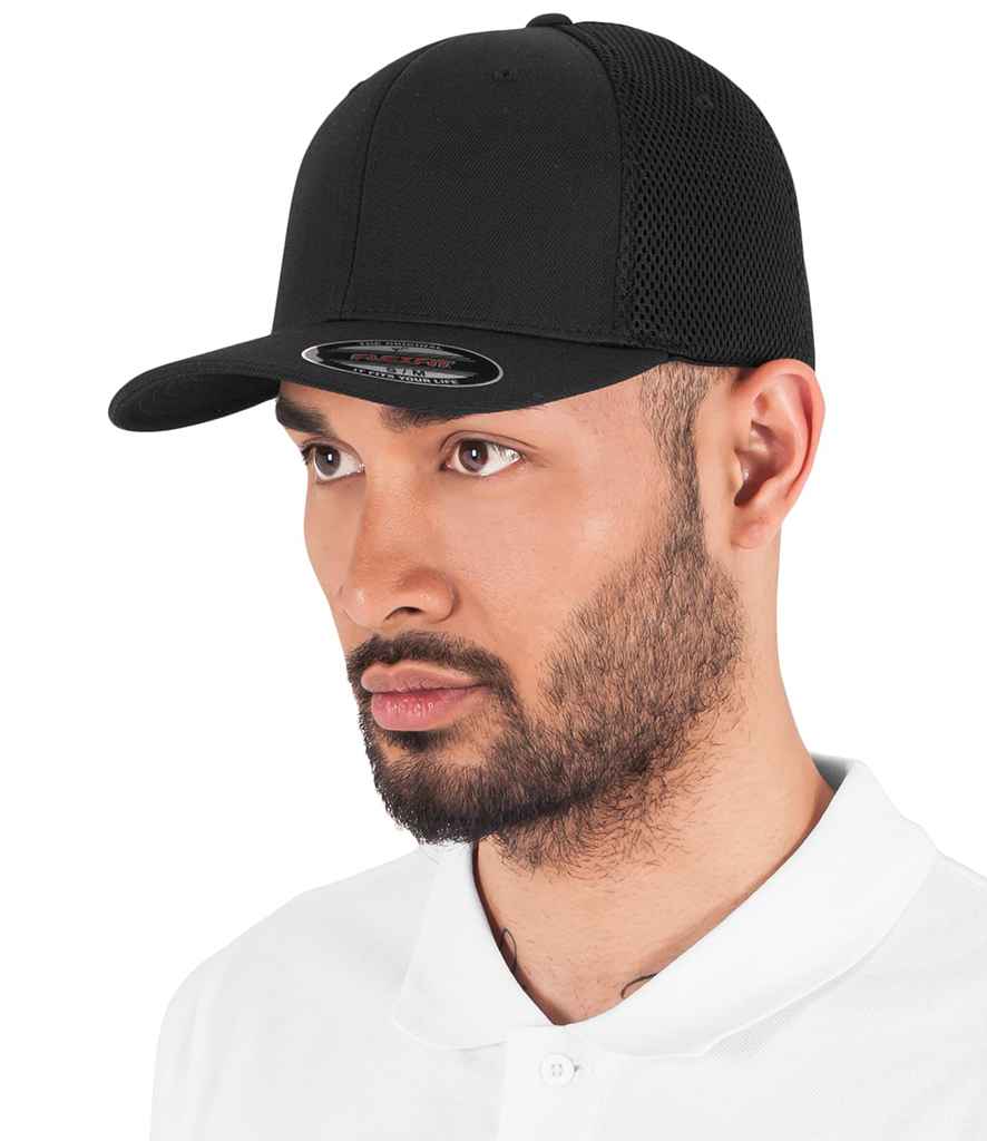 Flexfit Tactel Mesh Cap | Black